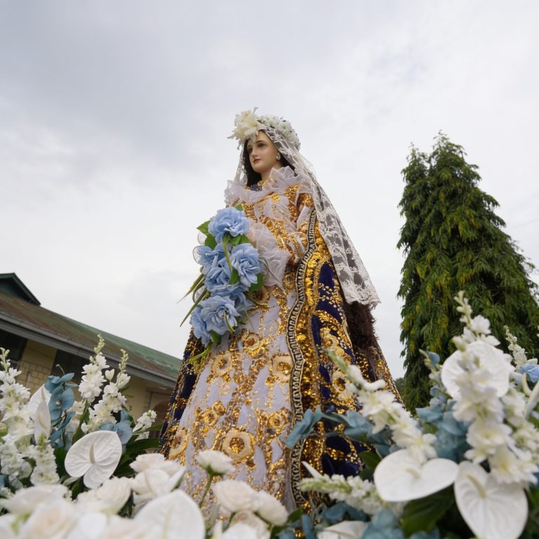 Experience the vibrant faith of Calinog, Iloilo during the Flores de Mayo at the Immaculate Conception Parish. Discover 7 powerful spiritual moments that unite the community in prayer and devotion to the Blessed Virgin Mary.