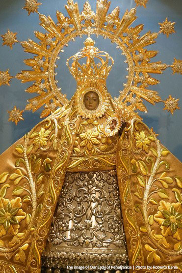 The image of Our Lady of Peñafrancia | Photo by: Roberto Bahia